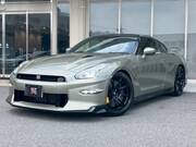 2024 NISSAN GT-R