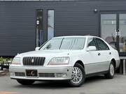 2000 TOYOTA CROWN MAJESTA