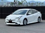 2018 TOYOTA PRIUS