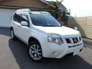 2011 NISSAN X-TRAIL