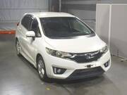 2016 HONDA FIT