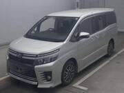 2014 TOYOTA VOXY