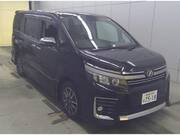 2017 TOYOTA VOXY