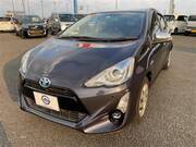 2015 TOYOTA AQUA