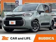 2025 TOYOTA SIENTA