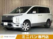 2019 MITSUBISHI DELICA D5