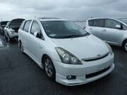 2004 TOYOTA WISH