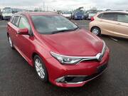 2016 TOYOTA AURIS