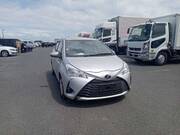 2018 TOYOTA VITZ F