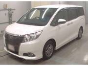 2016 TOYOTA ESQUIRE