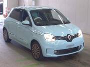 2022 RENAULT TWINGO