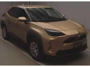 2022 TOYOTA YARIS CROSS