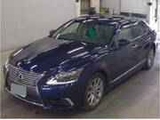 2013 LEXUS LS