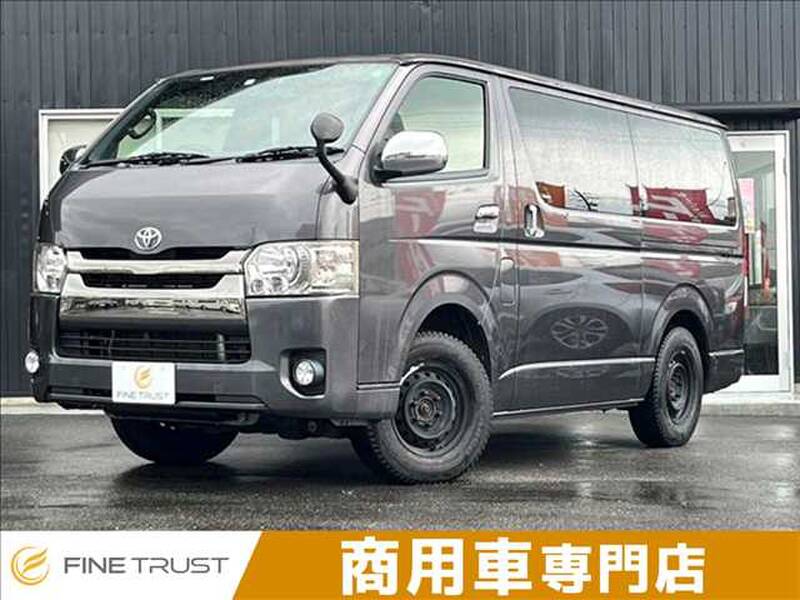 -HIACE VAN