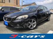 2014 VOLVO V40