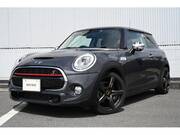 2015 BMW MINI COOPER S (Left Hand Drive)