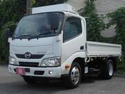 2017 HINO DUTRO
