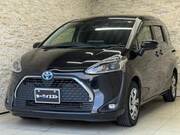 2021 TOYOTA SIENTA