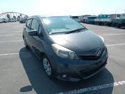 2012 TOYOTA VITZ U