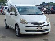 2009 TOYOTA RACTIS