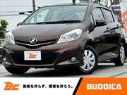 2013 TOYOTA VITZ