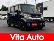 2017 HONDA N-BOX CUSTOM