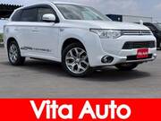 2014 MITSUBISHI OUTLANDER PHEV