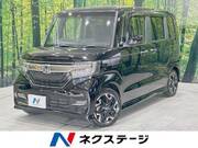 2018 HONDA N-BOX CUSTOM