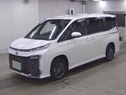 2025 TOYOTA VOXY