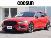 2021 VOLVO V60