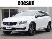 2018 VOLVO V60