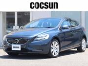 2016 VOLVO V40