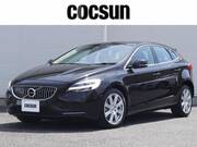 2018 VOLVO V40