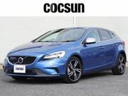 2016 VOLVO V40