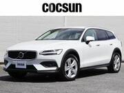 2020 VOLVO V60