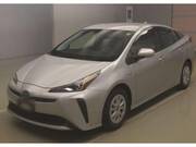 2020 TOYOTA PRIUS S