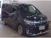 2017 TOYOTA VOXY