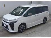 2019 TOYOTA VOXY