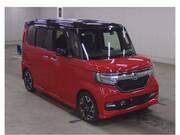 2018 HONDA N-BOX CUSTOM