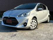 2016 TOYOTA AQUA
