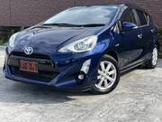 2016 TOYOTA AQUA