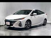 2019 TOYOTA PRIUS PHV