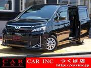 2017 TOYOTA VOXY
