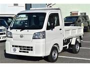 2025 DAIHATSU HIJET TRUCK