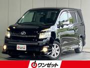 2010 TOYOTA VOXY