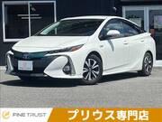 2017 TOYOTA PRIUS PHV