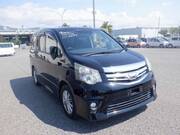 2011 TOYOTA NOAH SI
