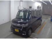2021 HONDA N-BOX CUSTOM