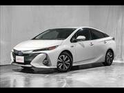 2017 TOYOTA PRIUS PHV
