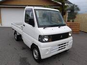 2006 MITSUBISHI MINICAB TRUCK